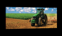 Green Tractor on Field Canvas Schilderij PP20260O3